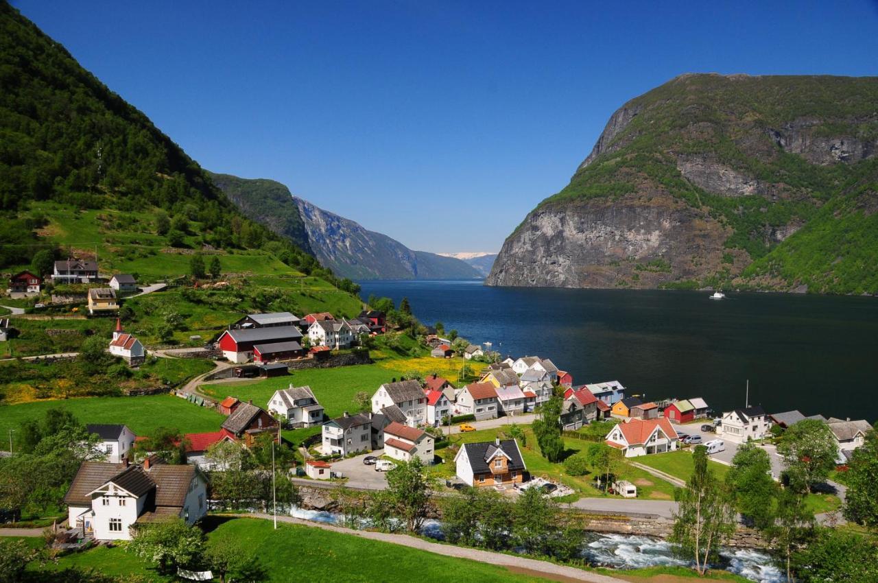 Visit Undredal Hotel Exterior photo